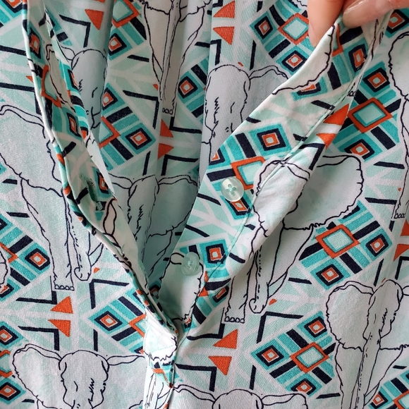 Sleeveless Rayon Tribal Elephant Half Button V-neck Tunic Blouse Medium(COPY) - Picture 7 of 16